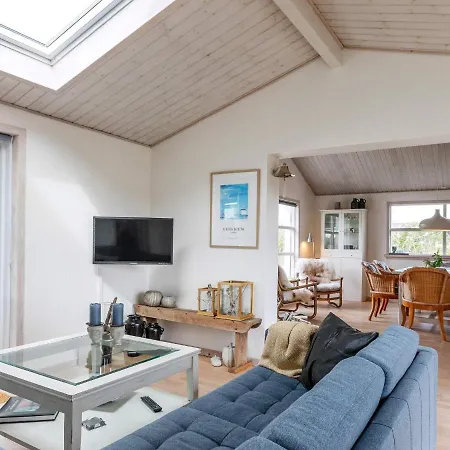 Two-bedroom In 20
